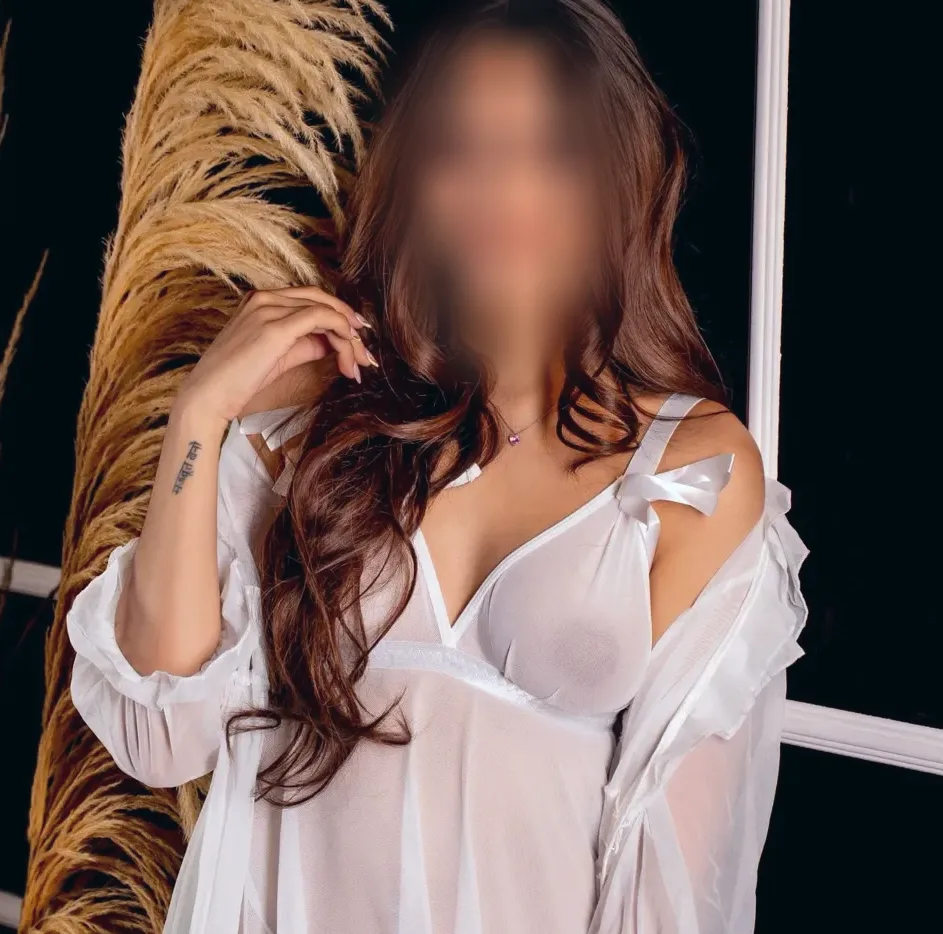Alba, 30