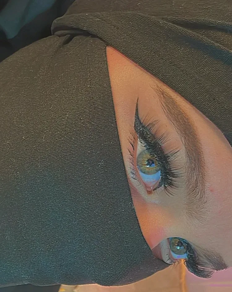Nadia, 24