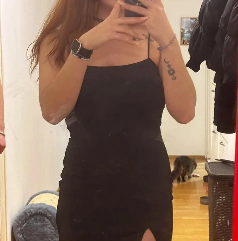 Tilde, 24